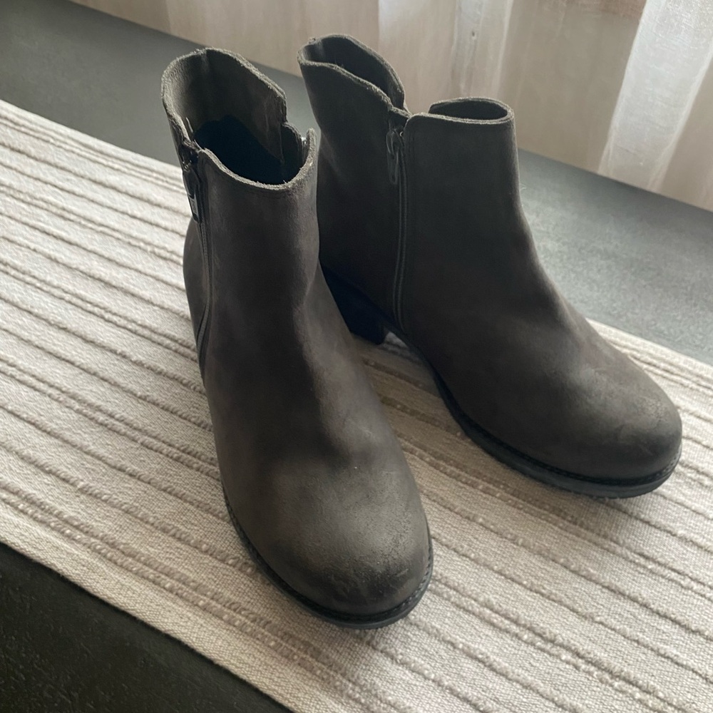 Naot Charcoal Ankle Booties